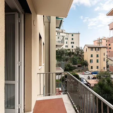 3 Min - 15 Min Centro Citta Genoa